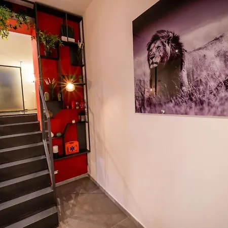 Cenisio Les House Danae * 米兰